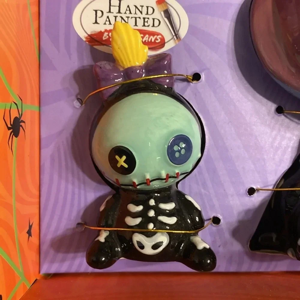 Disney Stitch Scrump Halloween Salt Pepper Shakers Ceramic Hand Painted NIB